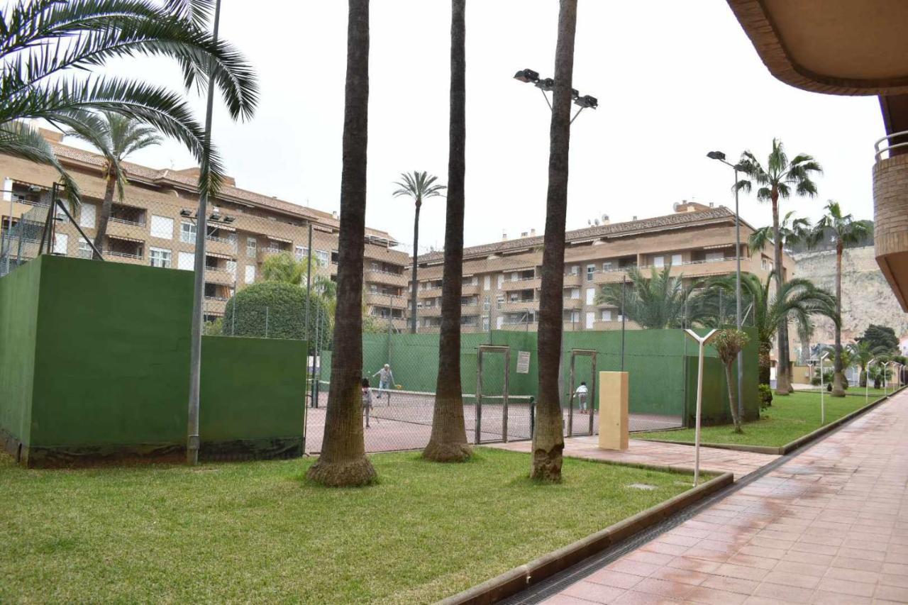 Atico Con Vistas Al Castillo Al Lado Del Mar Apartamento